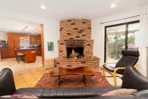 Quiet, Tranquil 4 bedroom house - Image 5