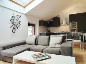 King of the Lake - 2 bedroom apartment - Image 2