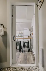 Beautiful Green Ridge Apartment in Scranton - Image 2