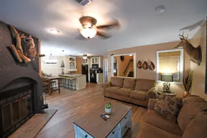 Alpine Riverside Retreat - Image 4