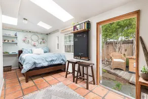 Beach Suite- HotTub+E-Bikes+Surfboards+Kayak - Image 2