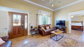 (The American Dream) Traditional 3 Bed 3 Bath Home - Image 4