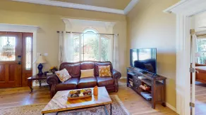 (The American Dream) Traditional 3 Bed 3 Bath Home - Image 5