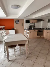Luxury apartment (Weißenburg), cozy apartment (90 sqm) with free Wi-Fi and fully equipped kitchen - Image 3