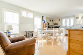 Pine Point Beach House - steps from the beach! - Image 5