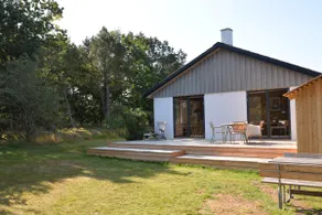 Summer house on Sejerø in the 1st row to the beach and nature - Image 3