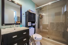 Zen guest house Biltmore/Arcadia, king bed & pool - Image 5