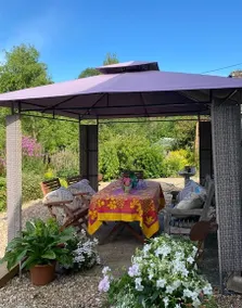 3 bedroom, peaceful, secluded, & large garden - Image 5