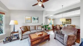 Hot Tub, Luxury King Bed, Yard Games & Large Yard - Image 2