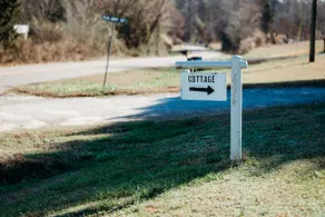 Peaceful Paradise 3BR Cottage Getaway - Image 5
