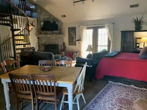 Carriage House at Longacre of Appomattox - Image 5