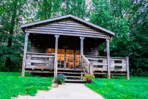 Luxury Farmhouse with Hot Tub, sleeps up to 20 people - Image 2