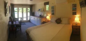 Pinot Suite at Rear Homestead - Image 2