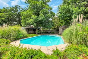 Secluded, water views, private pool, 1 mi to beach - Image 5