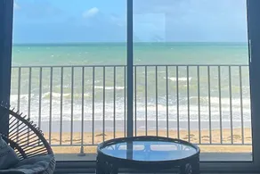 Panoramic sea view, 70 m2, balcony, beach, Wi-Fi - Image 4