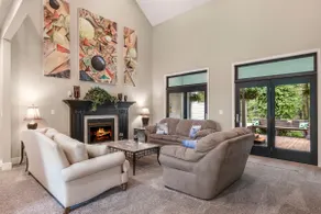 HotTub/BBQ/FirePit • GameRoom • MovieTheater&more! - Image 5
