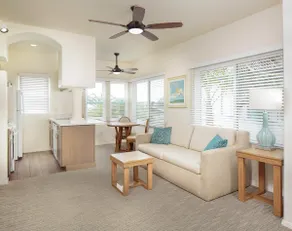 Studio Condo and Wave Crest Resort - Image 5