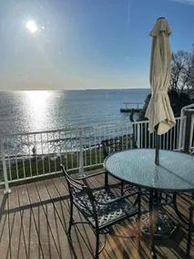 Top Floor Waterfront Put-in-Bay condo - Image 2