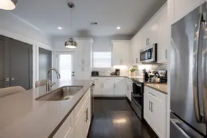 Group Perfect | Central Location + Private Hot Tub - Image 4