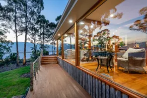 Huon River Hideaway Luxury Huon Valley Tasmania - Image 4