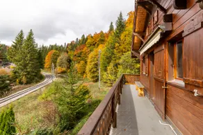 Cosy Chalet in the forest with Wood Fired Hot Tub - Image 3