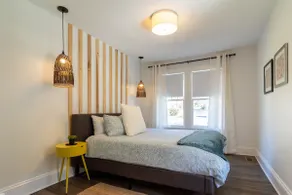 Trendy Duplex, 1437 Walk to Heart of Plaza Midwood - Image 5