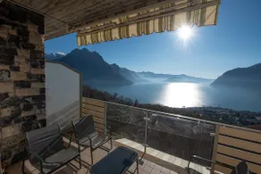 ”La casa della collina” lake and pool view - Image 5