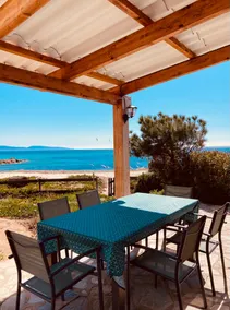 House in a cove, on a sandy beach - Image 4