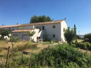 Large independent accommodation on the second floor of a house - Image 3