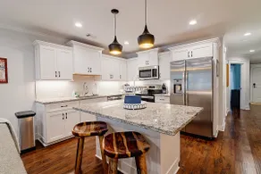 Private 1BR Garden Suite by Crawford Square - Image 3