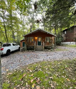 Cozy Creekside Serenity! Easy access! - Image 3