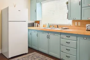 ☀CHEYENNE COTTAGE☀Close to Trails/Downtown/Shops☀ - Image 3