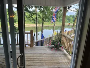 Ouachita River Treehouse - Image 3