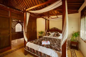 Traditional 4 bedroom house with beautiful garden - Image 4