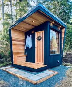 Zephyr Cottage & Sauna-West Coast Living in Sooke - Image 3
