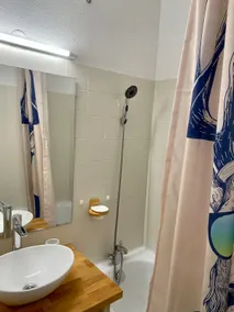 Apartamento de 2 quartos de 36 m² no sopé das encostas - Image 3