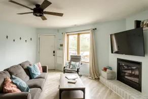 Rustic Beach Condo 3 blocks from the beach! - Image 2
