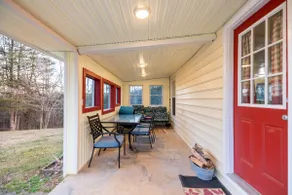Entire Country Cottage guesthouse / Very Private - Image 5