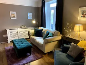 A minute from the sea, dog friendly with parking! - Image 5