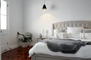 Est.1910- Spacious Historic Home- King beds + View - Image 4