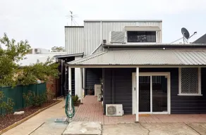 Est.1910- Spacious Historic Home- King beds + View - Image 5