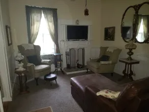 Country Manor - Lower floor - Image 2