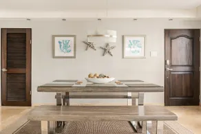Luxurious beach apt/ w to beach/ and FP generator - Image 2