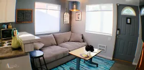 West is Best! Quiet, cozy West Seattle guest suite - Image 2