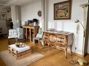 Tiny house with parking & garden in the heart of Bayeux - Image 5