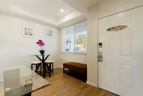 Greenlinks at Lely Luxury White Orchid Fully Renovated Modern 1st floor 3bdr Golf Resort Villa - Image 3
