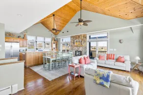 Beach Front House - Image 5