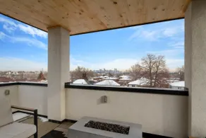 Designer 4BR 4BA Chef Kitchen Rooftop City Views - Image 4