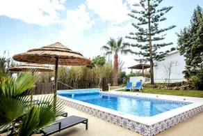 villa yvonne,private pool,private parking 1,7 km from the beach - Image 2