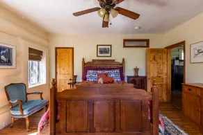 Shepards Cove Bohemian Bungalow - Image 4